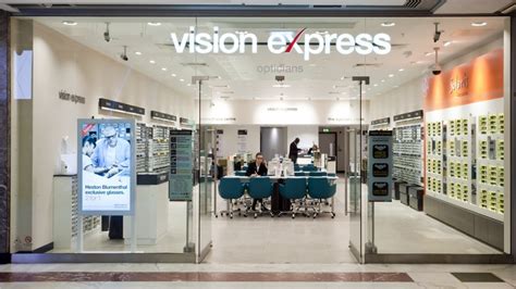 vision express intu trafford.